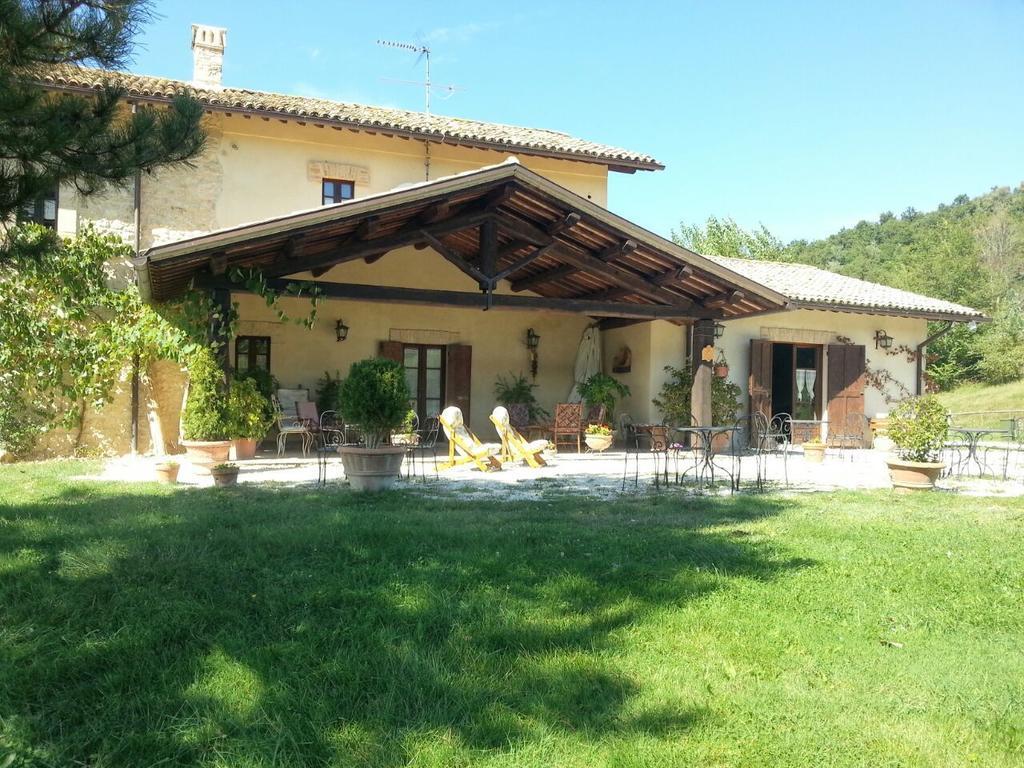 Villa Agriturismo Santa Giusta Poggio San Lorenzo Exterior foto